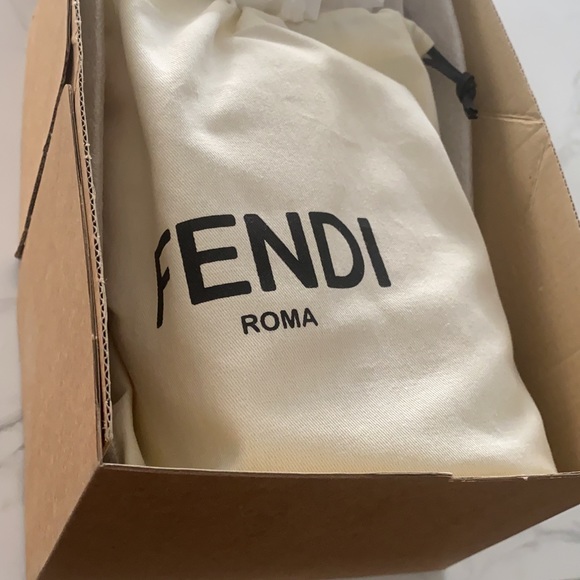 Fendi bag - Picture 4 of 4